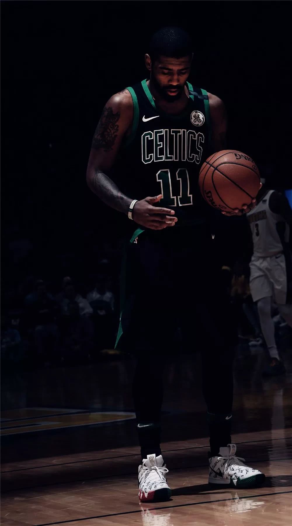 鹰眼当道吉 鹰眼当道吉