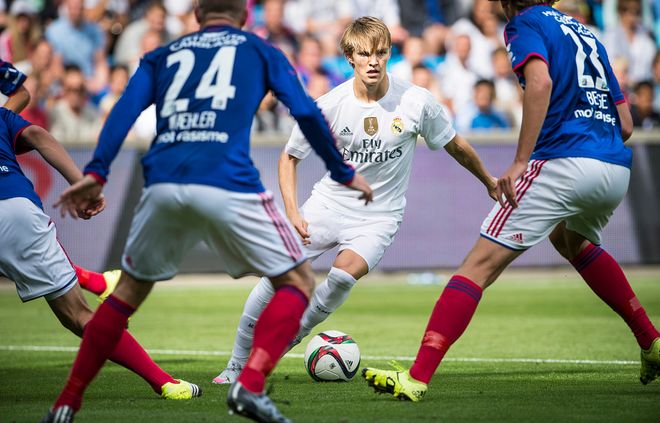 竞争力的关 竞争力的关