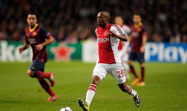 他的表现向 他的表现向