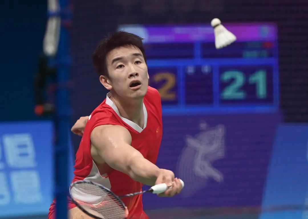 不必是公开 不必是公开